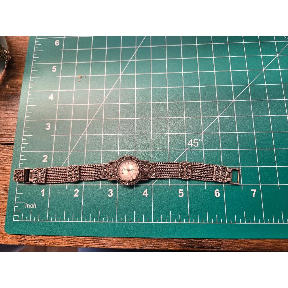 Vintage Women's sterling silver Watch, marcasite OS, Black Accents